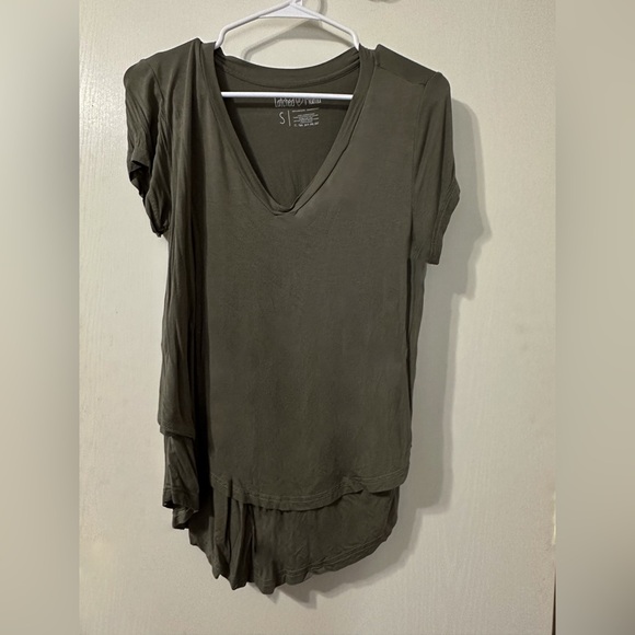 Latched Mama Army Green Relaxed Short Sleeve Tee - Picture 1 of 5